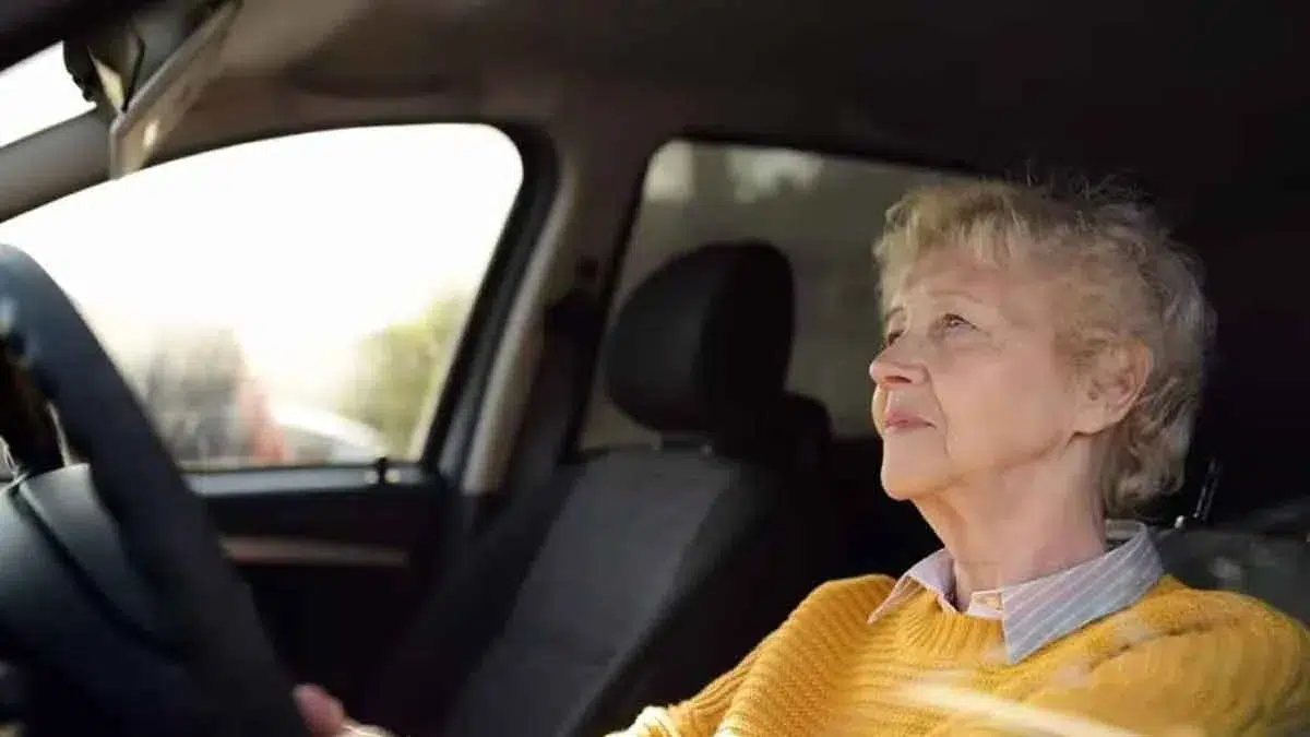 La nouvelle est tombée : les seniors de plus de 68 ans seront désormais privés de conduire à partir de cette date, mais seulement dans ce pays européen