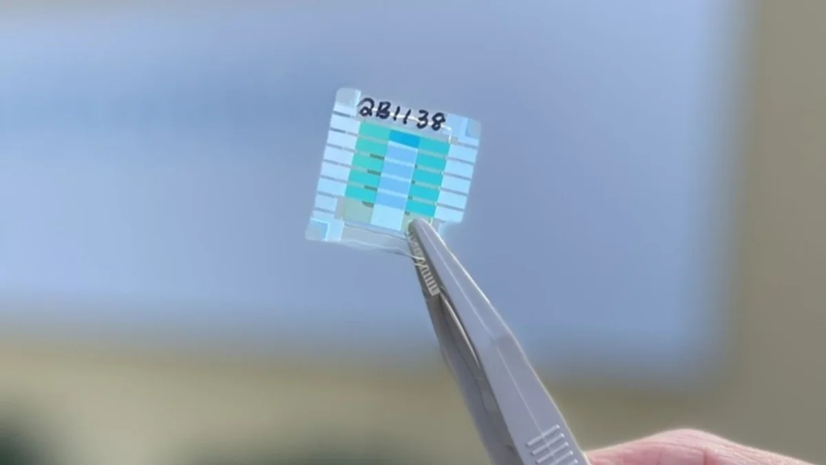 World’s first quantum battery prototype built, charges faster as it gets larger